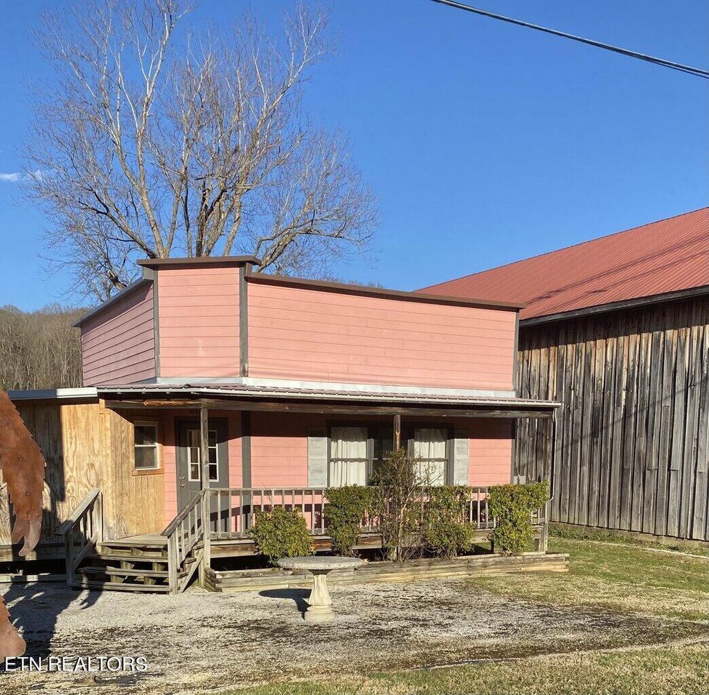 Photo of 4533 E Lamar Alexander Pkwy, Walland, TN 37886 (MLS # 1264805)