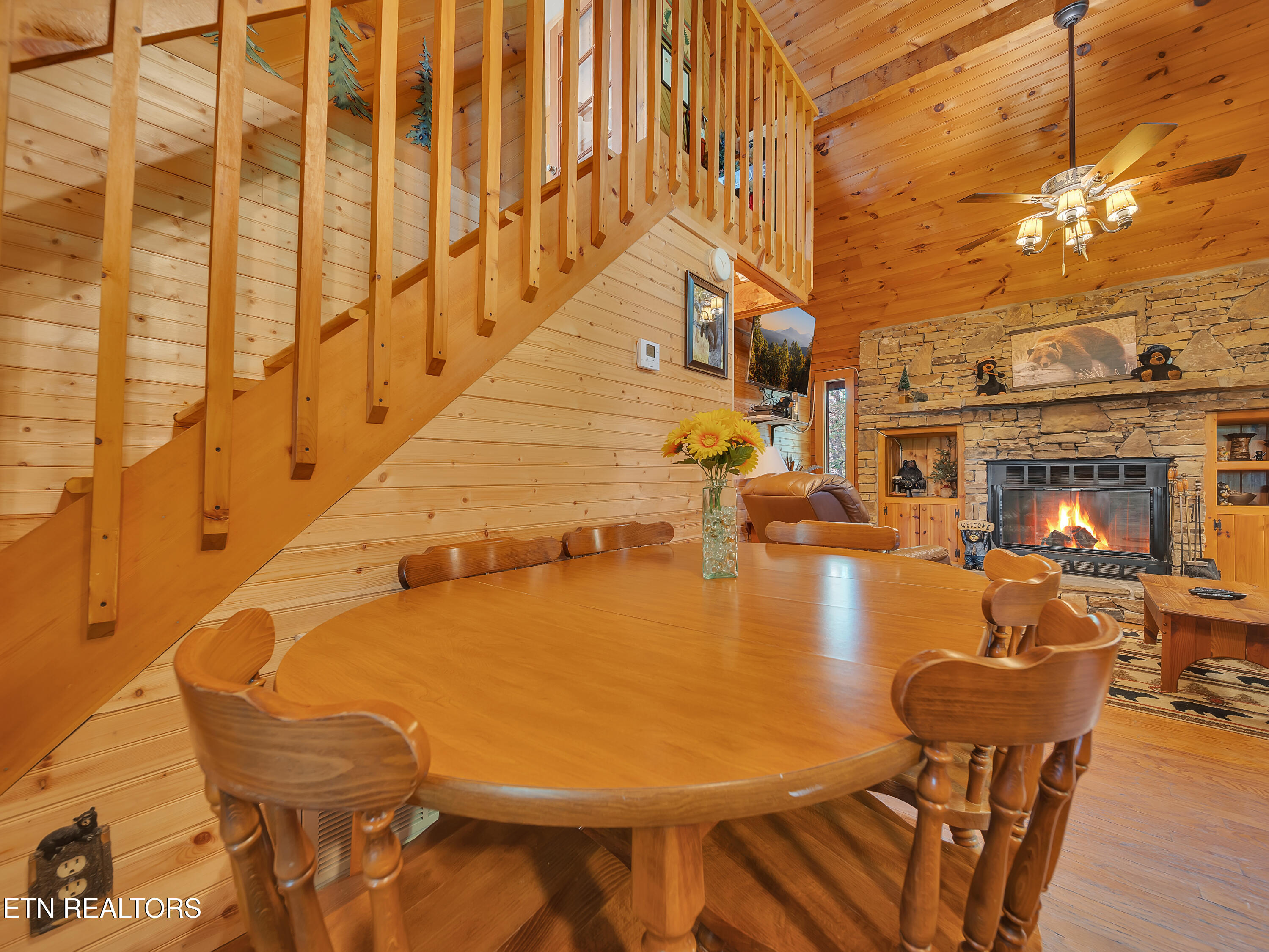 1518 Ridgecrest Drive