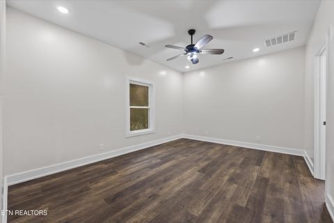 Tiny photo for 136 Log Lane, Jacksboro, TN 37757 (MLS # 1348894)