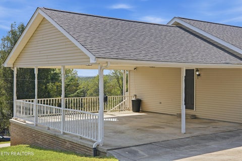 Tiny photo for 251 Woodland Drive, Harriman, TN 37748 (MLS # 1355929)