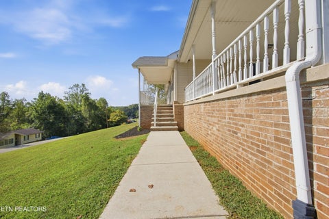 Tiny photo for 251 Woodland Drive, Harriman, TN 37748 (MLS # 1355929)