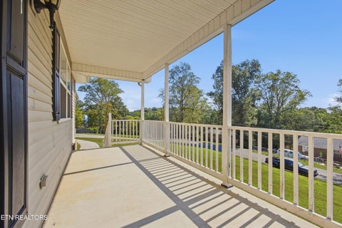 Tiny photo for 251 Woodland Drive, Harriman, TN 37748 (MLS # 1355929)
