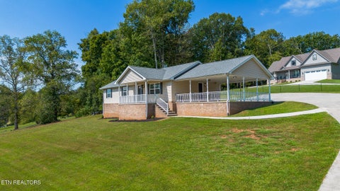 Tiny photo for 251 Woodland Drive, Harriman, TN 37748 (MLS # 1355929)