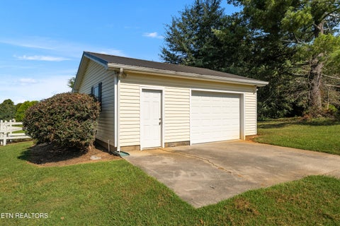 Tiny photo for 1910 Smoky View Circle, Maryville, TN 37801 (MLS # 1359785)