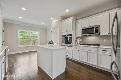Tiny photo for 105 Cedarberry St, Oak Ridge, TN 37830 (MLS # 1349915)