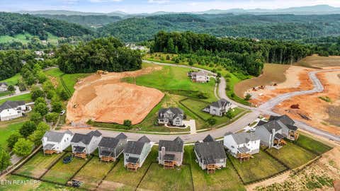 Tiny photo for 105 Cedarberry St, Oak Ridge, TN 37830 (MLS # 1349915)