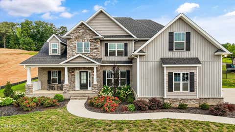 Photo of 105 Cedarberry St, Oak Ridge, TN 37830 (MLS # 1349915)