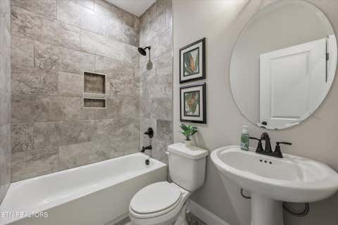 Tiny photo for 105 Cedarberry St, Oak Ridge, TN 37830 (MLS # 1349915)