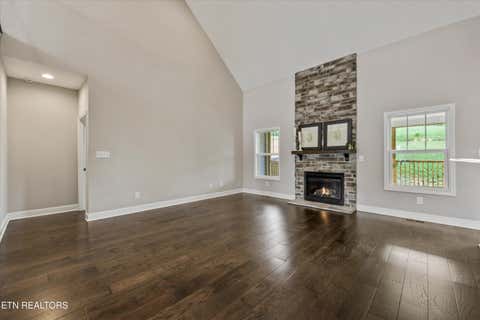 Tiny photo for 105 Cedarberry St, Oak Ridge, TN 37830 (MLS # 1349915)