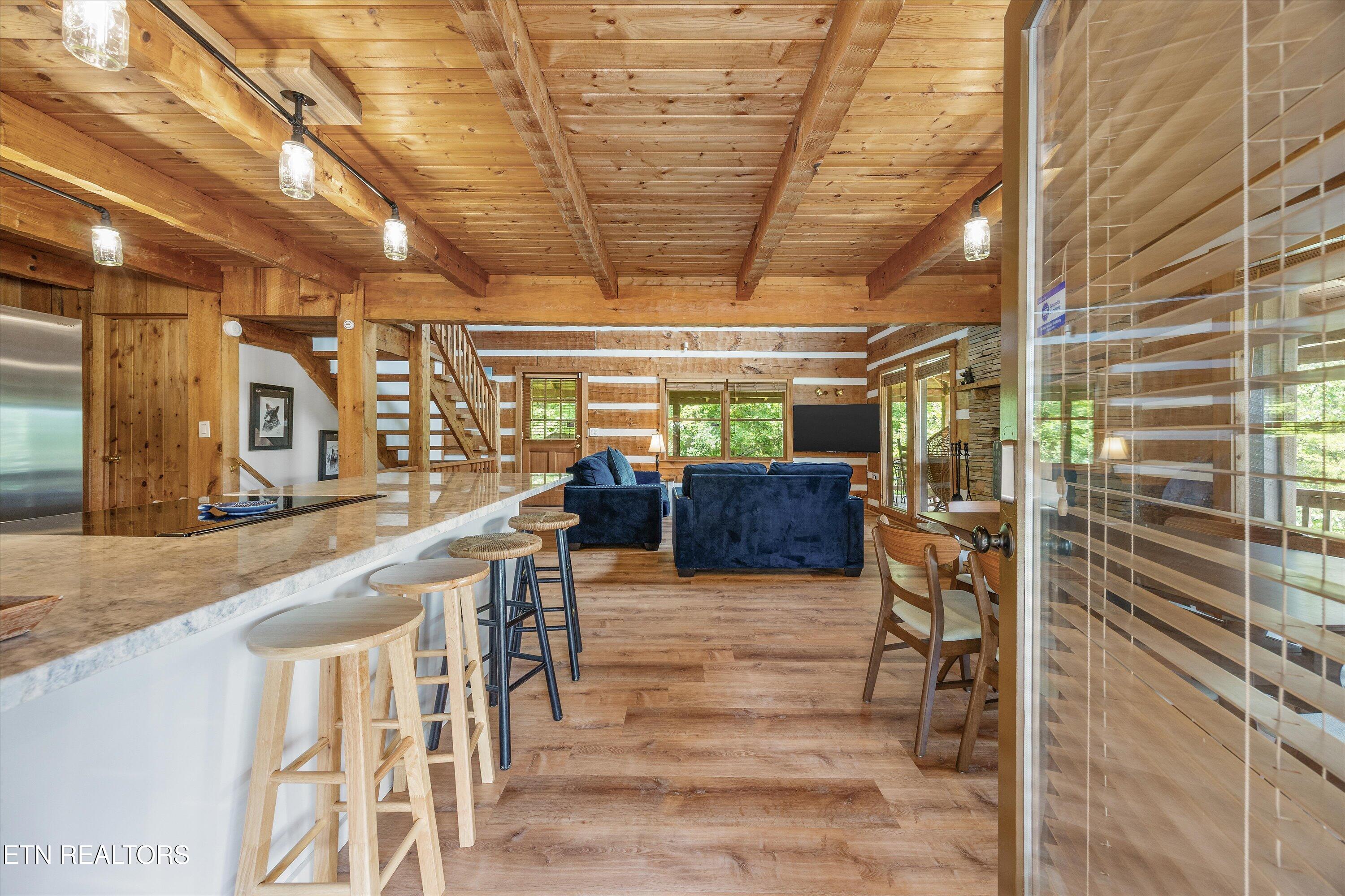 725 Driftwood Circle