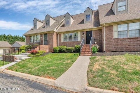 Photo of 2028 Cochran Place, Maryville, TN 37803 (MLS # 1359743)