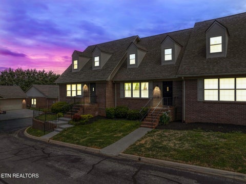 Tiny photo for 2028 Cochran Place, Maryville, TN 37803 (MLS # 1359743)
