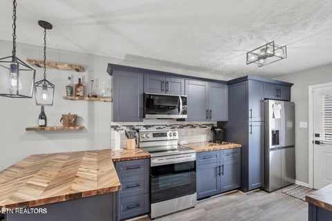 Tiny photo for 2028 Cochran Place, Maryville, TN 37803 (MLS # 1359743)