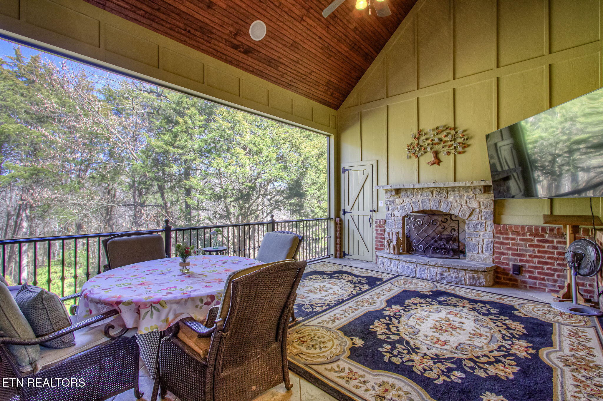 Farragut, Tennessee, 37934, United States, 6 Bedrooms Bedrooms, ,7 BathroomsBathrooms,Residential,Active,2020363