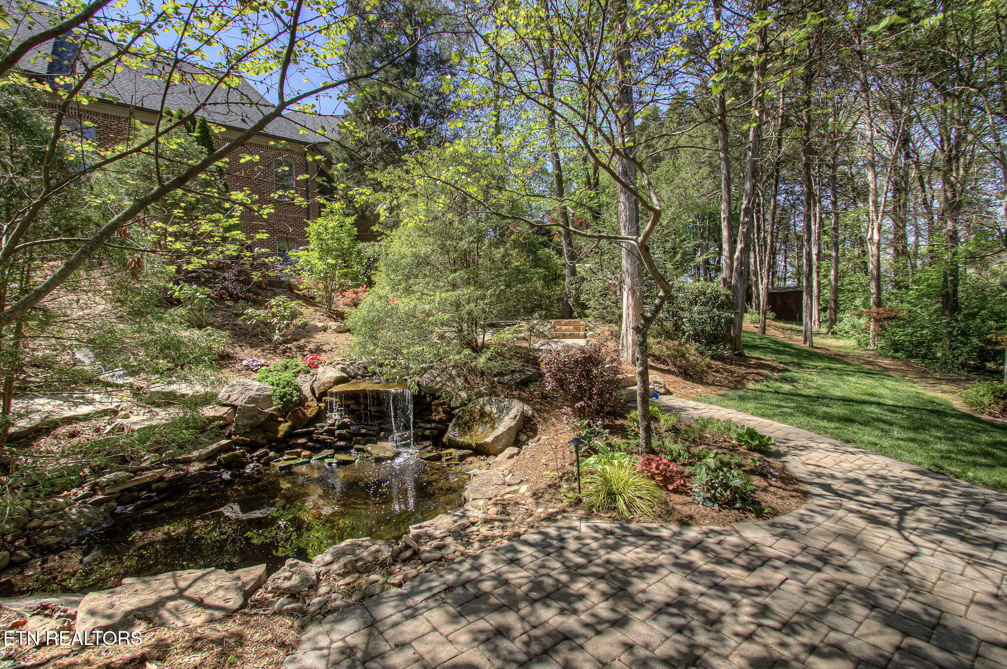 Farragut, Tennessee, 37934, United States, 6 Bedrooms Bedrooms, ,7 BathroomsBathrooms,Residential,Active,2020363