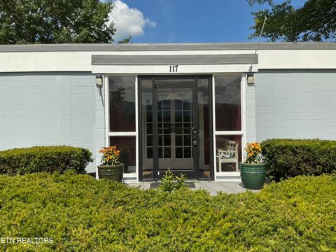 117 Pierce Rd Jacksboro TN 37757