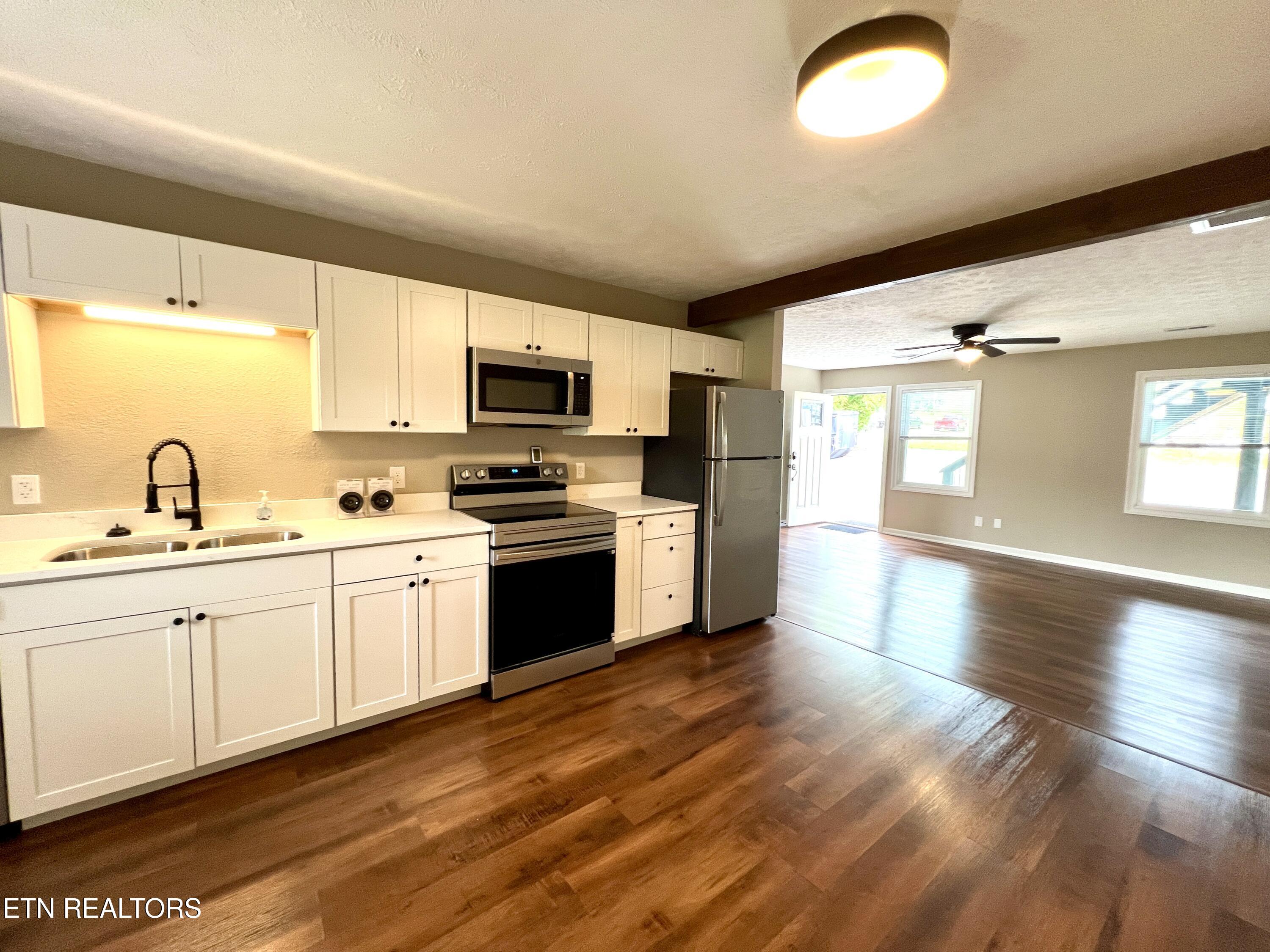 3771 Wears Valley Rd 6