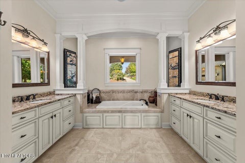 Tiny photo for 436 Waterfront Way, Spring City, TN 37381 (MLS # 1354172)