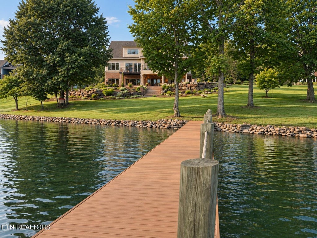 Photo of 436 Waterfront Way, Spring City, TN 37381 (MLS # 1354172)