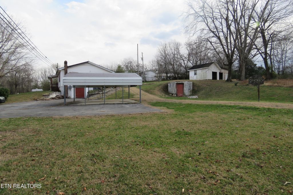 Photo of 410 Pap Johnson Circle, Gainesboro, TN 38562 (MLS # 1324454)