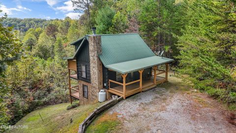 4206 Mountain Rest Way Sevierville TN 37876