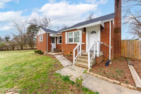 Tiny photo for 101 Colonial Drive, Knoxville, TN 37920 (MLS # 1328574)