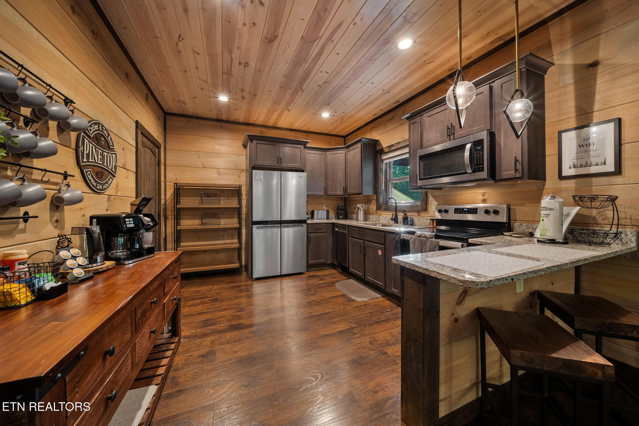 834 Pine Top Lane