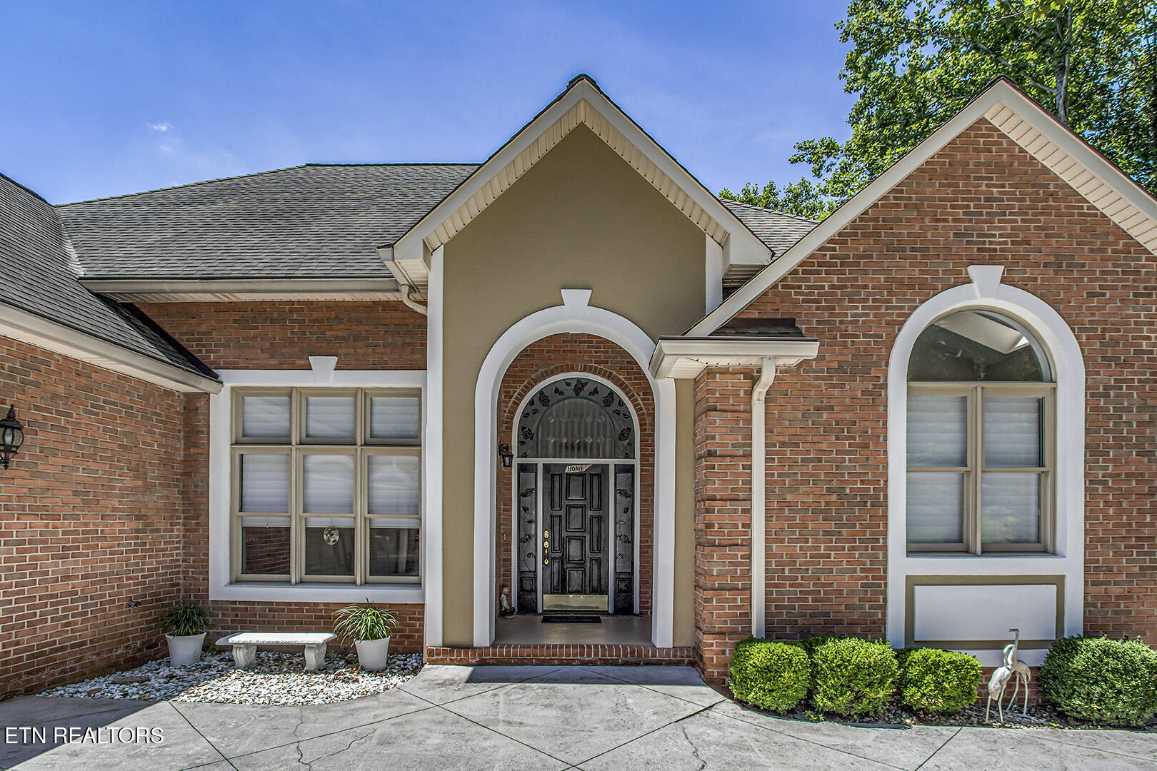 222 Tecumseh Way