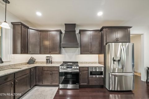 Tiny photo for 243 E Shore Drive, Rockwood, TN 37854 (MLS # 1344165)
