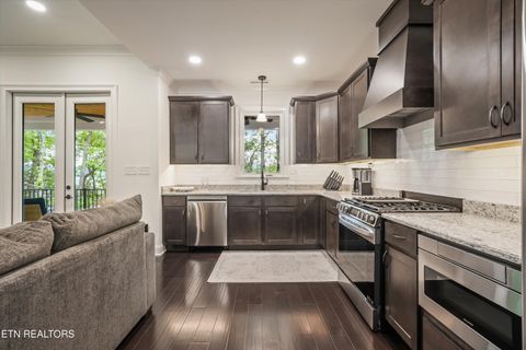 Tiny photo for 243 E Shore Drive, Rockwood, TN 37854 (MLS # 1344165)
