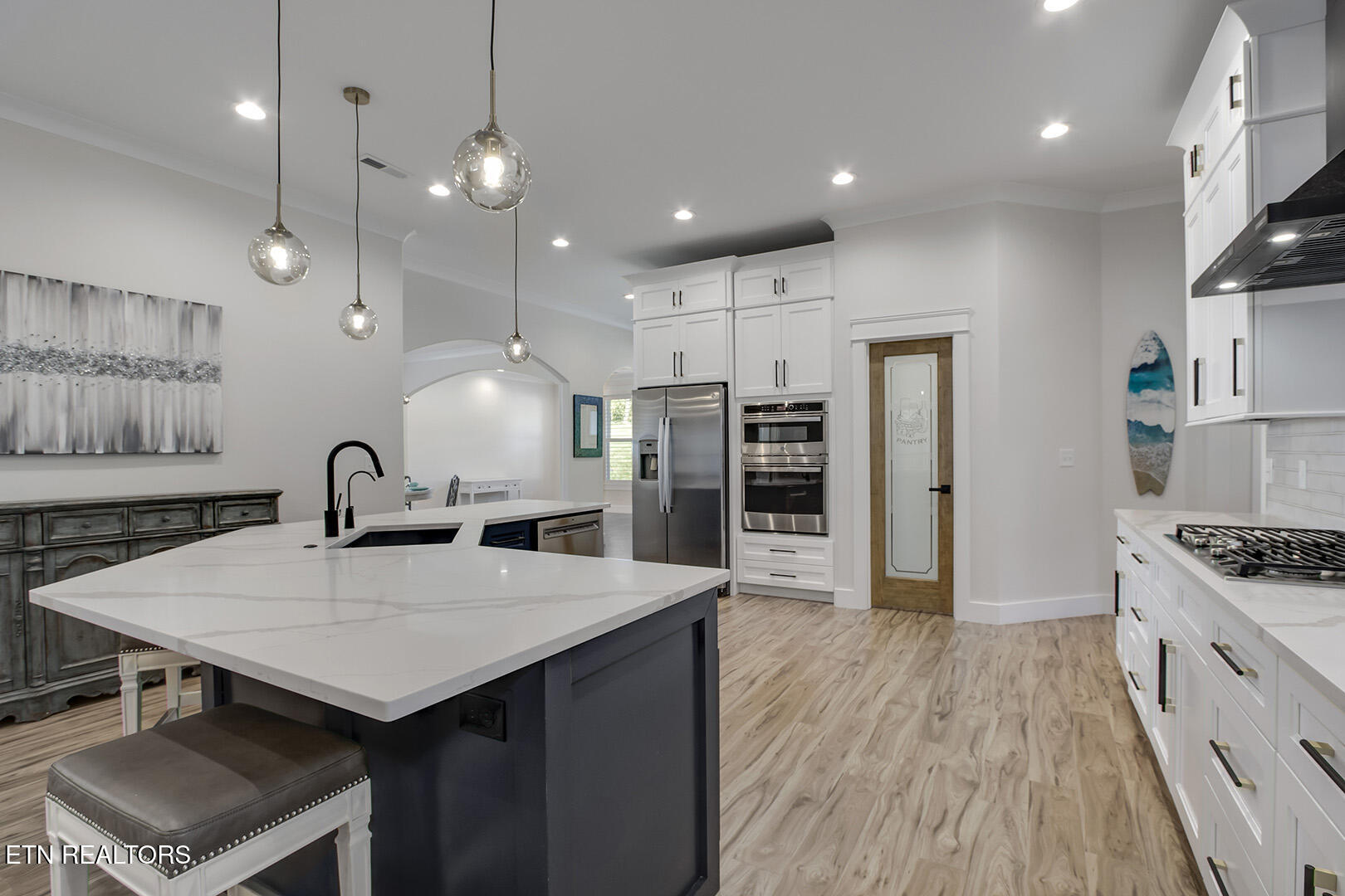 Loudon, Tennessee 37774, United States, 3 Bedrooms Bedrooms, ,2 BathroomsBathrooms,Residential,Active,219005