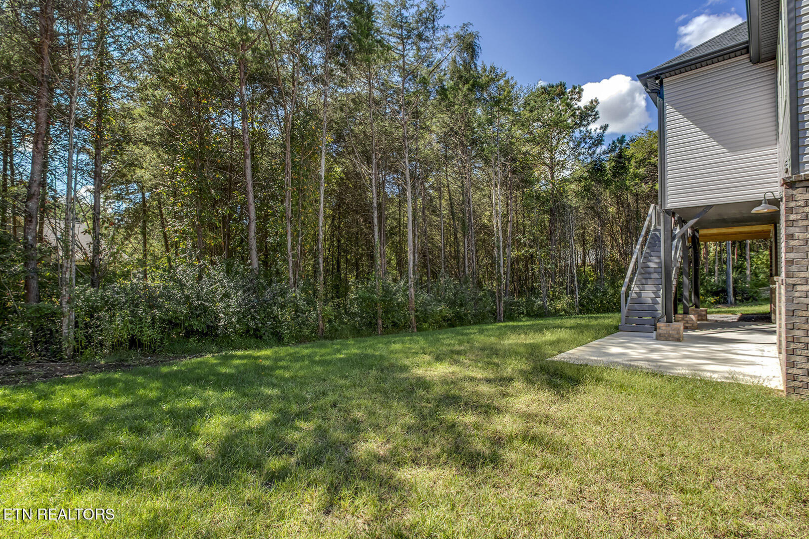 Loudon, Tennessee 37774, United States, 3 Bedrooms Bedrooms, ,2 BathroomsBathrooms,Residential,Active,219005