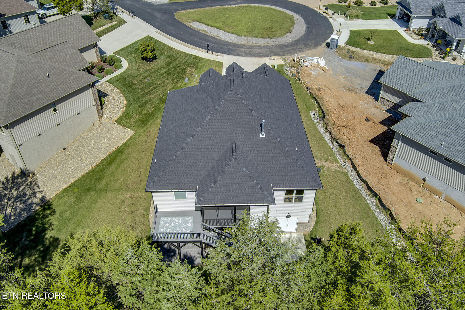 Loudon, Tennessee 37774, United States, 3 Bedrooms Bedrooms, ,2 BathroomsBathrooms,Residential,Active,219005