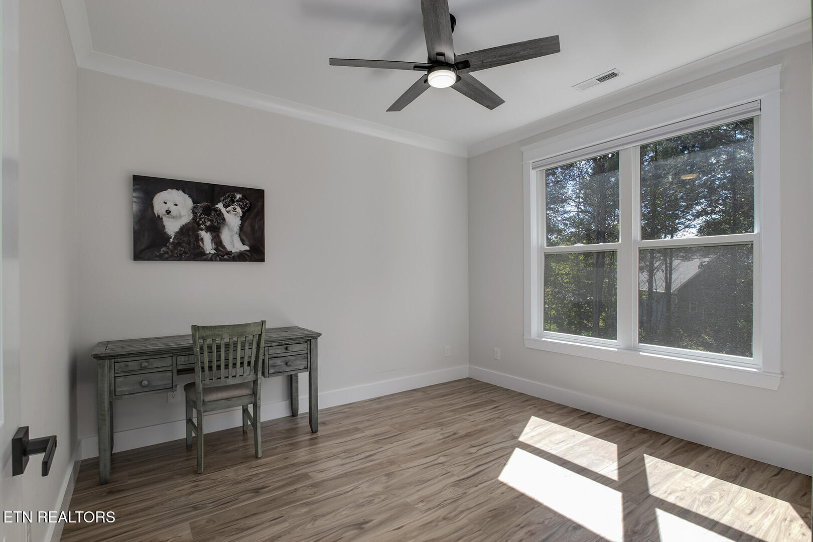 Loudon, Tennessee 37774, United States, 3 Bedrooms Bedrooms, ,2 BathroomsBathrooms,Residential,Active,219005