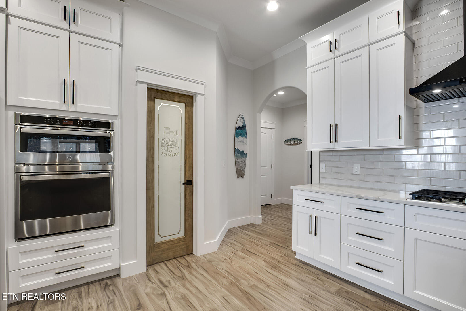 Loudon, Tennessee 37774, United States, 3 Bedrooms Bedrooms, ,2 BathroomsBathrooms,Residential,Active,219005