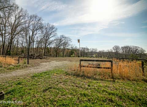 Tiny photo for 243 Black Oak Rd, Clinton, TN 37716 (MLS # 1332537)