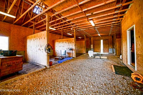 Tiny photo for 243 Black Oak Rd, Clinton, TN 37716 (MLS # 1332537)