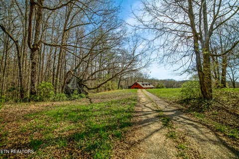 Tiny photo for 243 Black Oak Rd, Clinton, TN 37716 (MLS # 1332537)