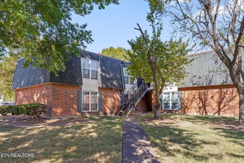 Photo of 900 Mountain Creek Rd # 300, Chattanooga, TN 37405 (MLS # 1357138)