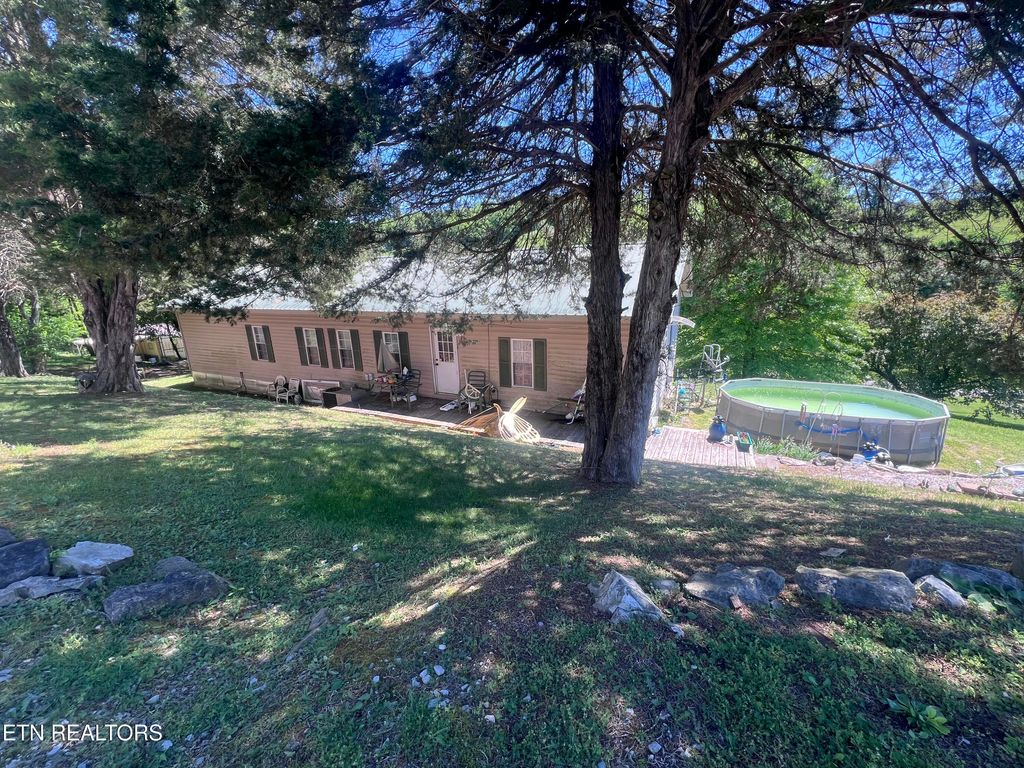 Photo of 6631 Highway 63, Speedwell, TN 37870 (MLS # 1339488)
