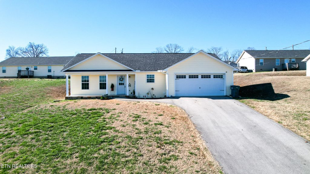 Photo of 2026 Jonathan Drive Drive, White Pine, TN 37890 (MLS # 1326522)