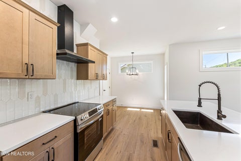 Tiny photo for 405 Forestal Drive, Knoxville, TN 37918 (MLS # 1357366)