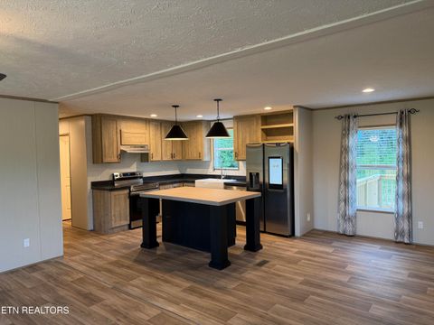 Tiny photo for 285 County Road 784A, Etowah, TN 37331 (MLS # 1341336)
