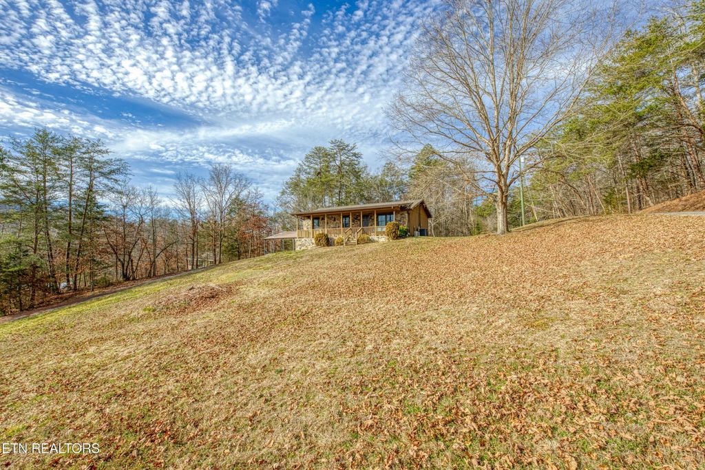 Photo of 215 Jamie St, Maynardville, TN 37807 (MLS # 1330015)