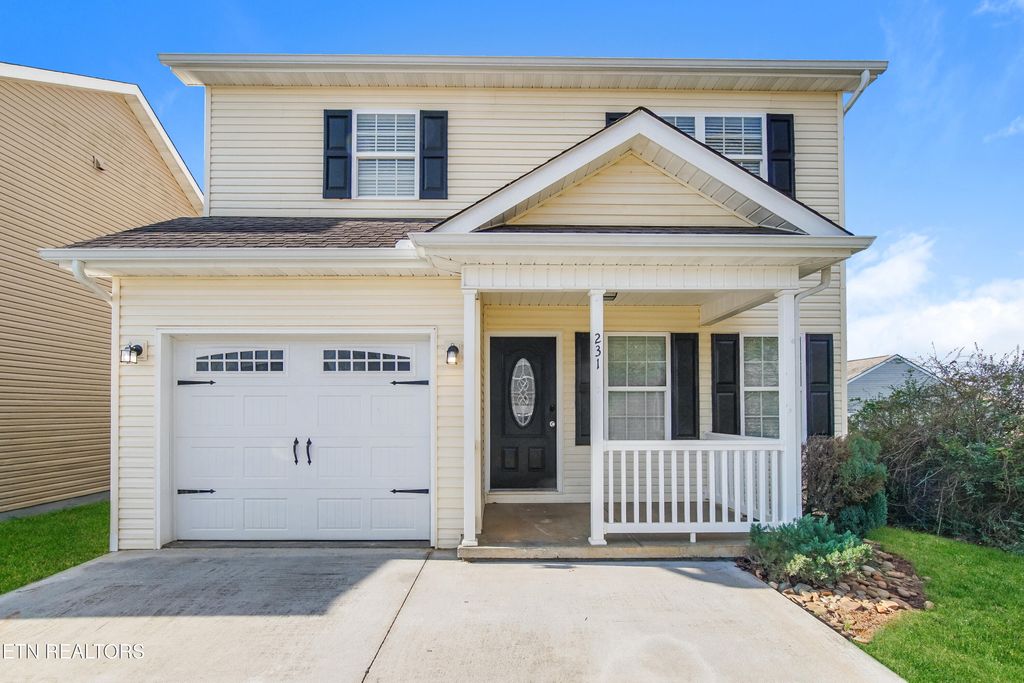 Photo of 231 Heritage Crossing Drive, Maryville, TN 37804 (MLS # 1324499)