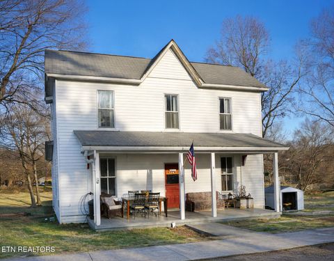 Photo of 416 W Wheeler St, Rockwood, TN 37854 (MLS # 1324783)