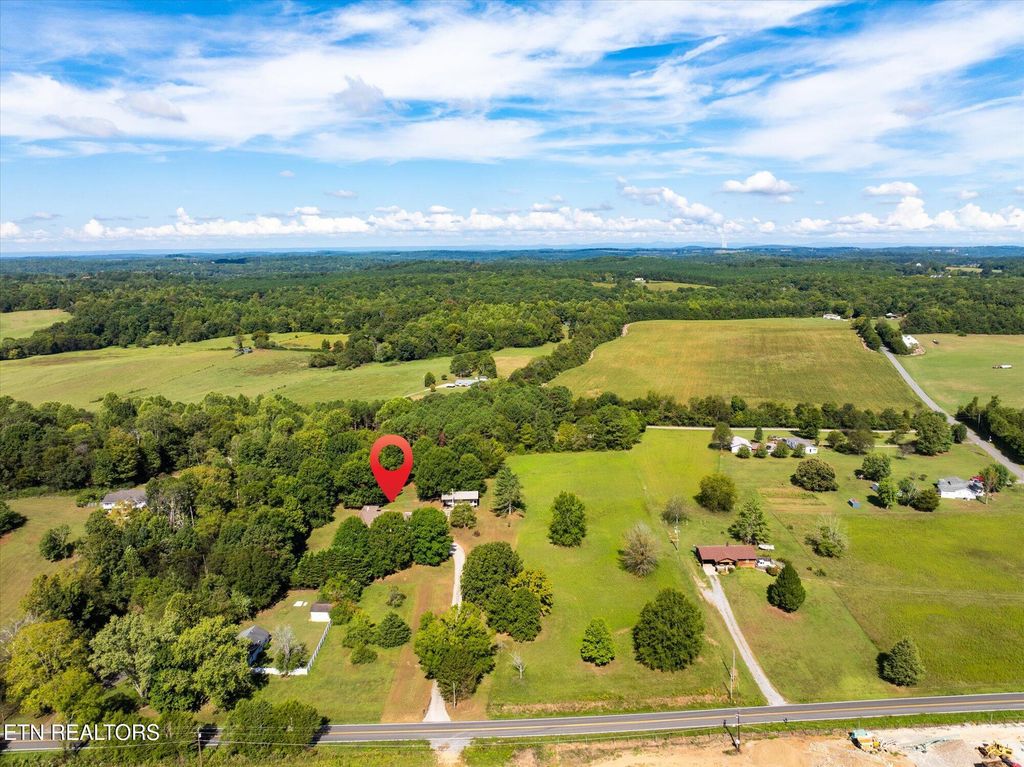 Photo of 1756 County Road 700, Riceville, TN 37370 (MLS # 1326909)