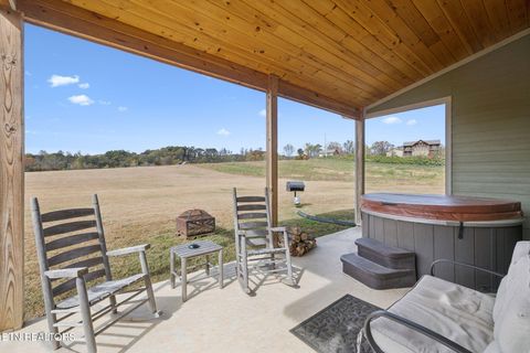 Tiny photo for 3871 Holders Grove Rd, Cosby, TN 37722 (MLS # 1325357)