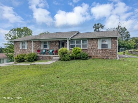 Photo of 9504 Bob Gray Rd, Knoxville, TN 37923 (MLS # 1345955)