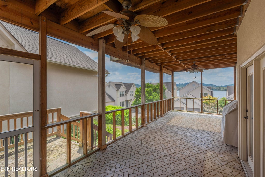Photo of 3445 Commodore Point, Knoxville, TN 37922 (MLS # 1349189)